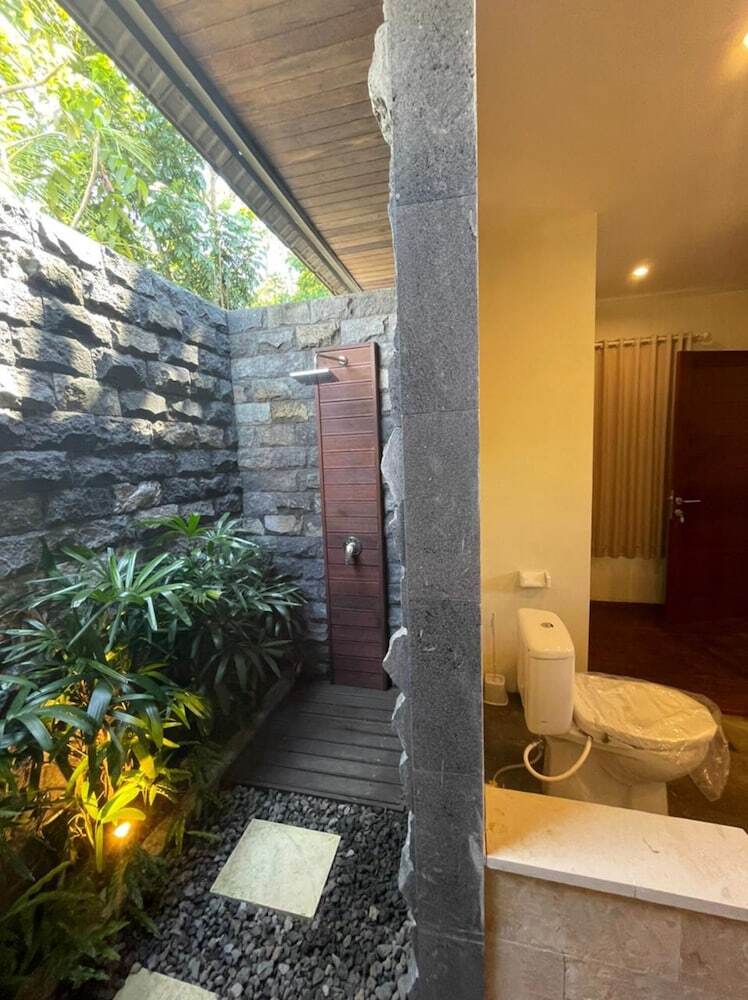 Pandawa Villa Riverside By Wizzela