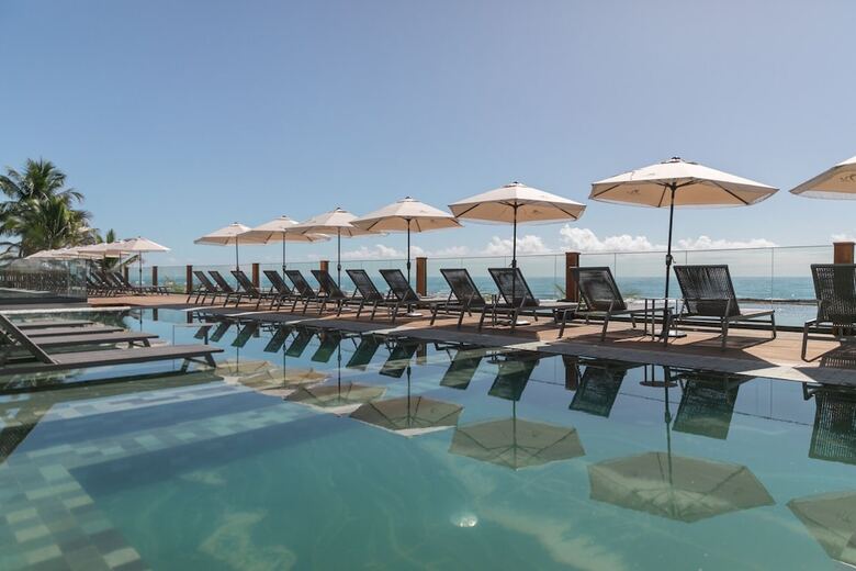 Hotel Ritz Barra De S�o Miguel