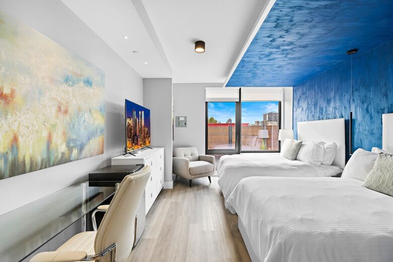 Aparthotel Global Luxury Suites At The Arches