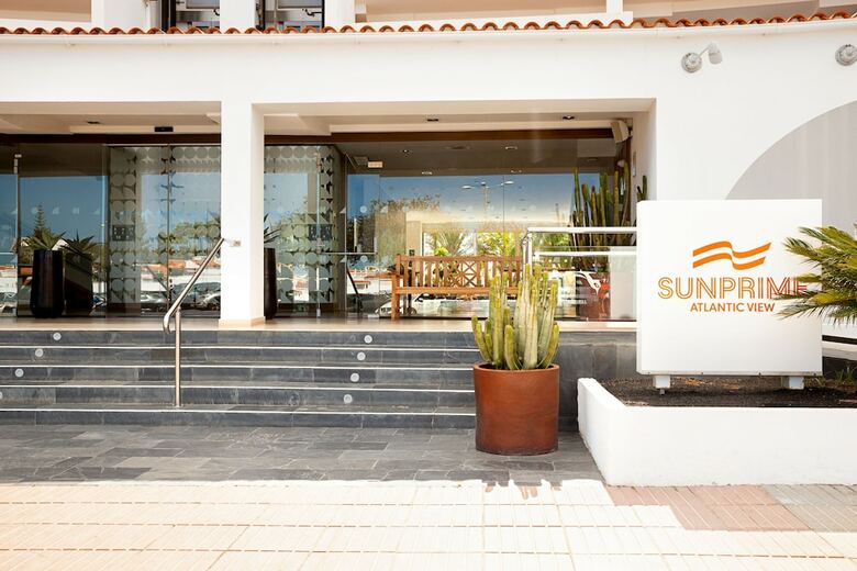Apartamentos Sunprime Atlantic View Suite & Spa