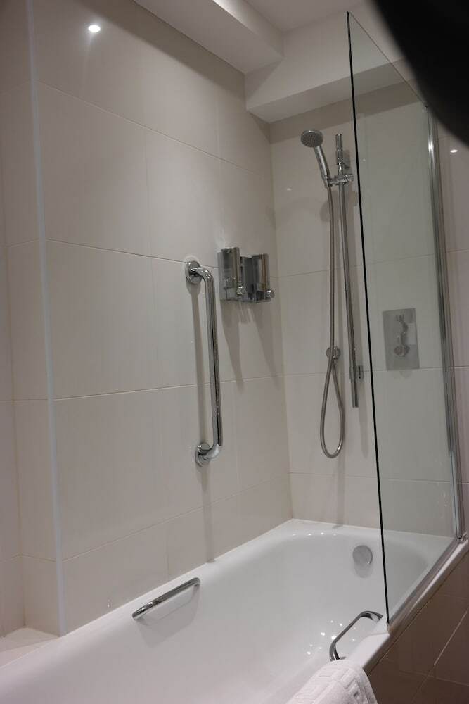 Hotel Alma Rooms