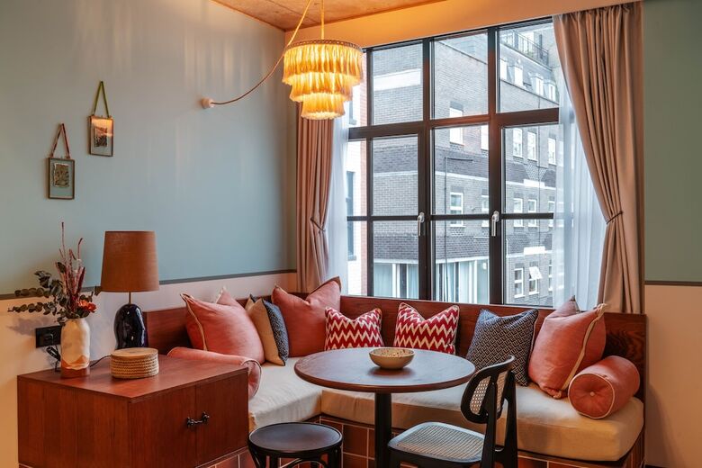 Hotel Room2 London Chiswick Hometel