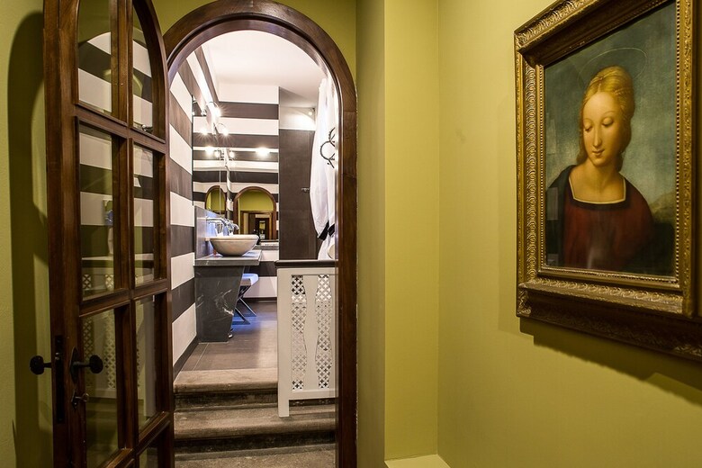 Palazzo Gallery