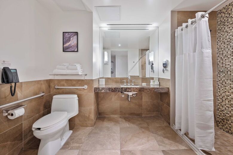 The Sutton Place Hotel Toronto