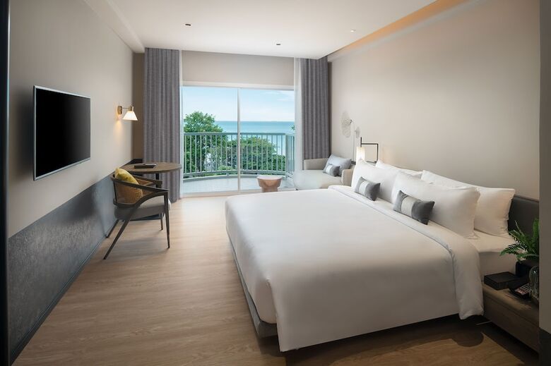 Hotel Cross Pattaya Pratamnak