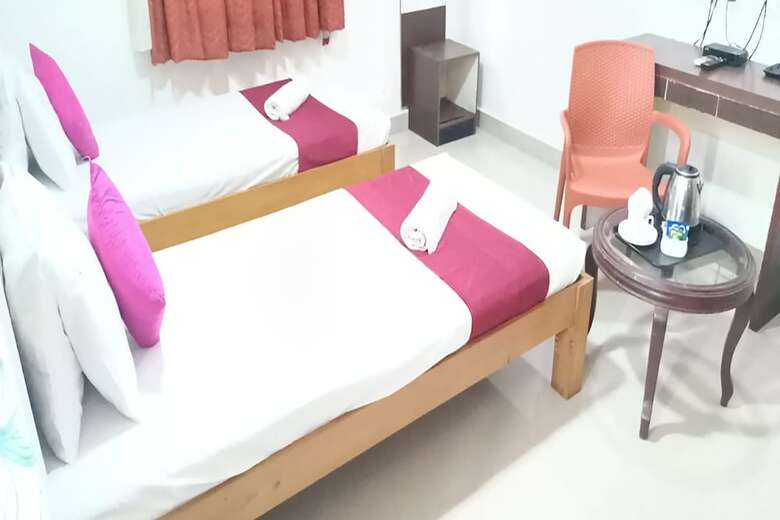 Hotel Aayush Residency