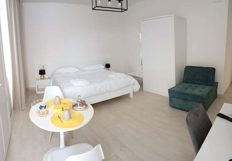 Mya Luxury Rooms