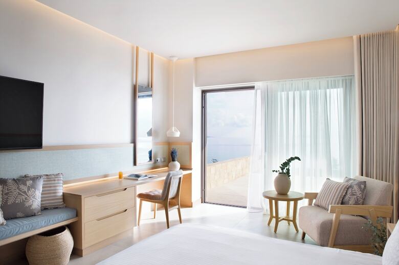 Ammoa Luxury Hotel & Spa Resort