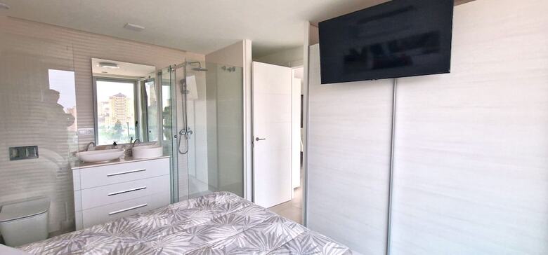 Aparthotel Apartamentos Oasis De La Cala