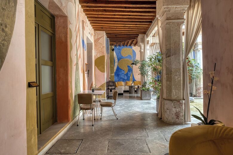 Hotel Pug Seal Oaxaca