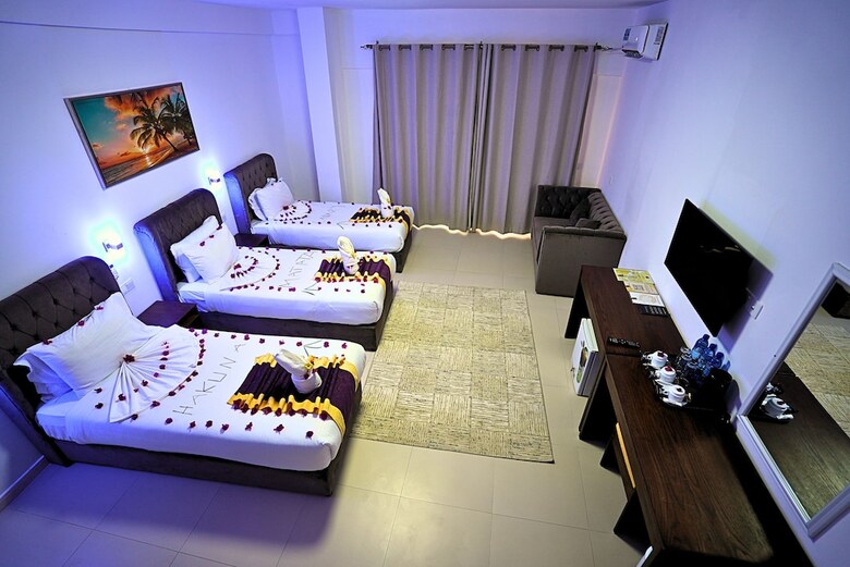 Canary Golden Hotel