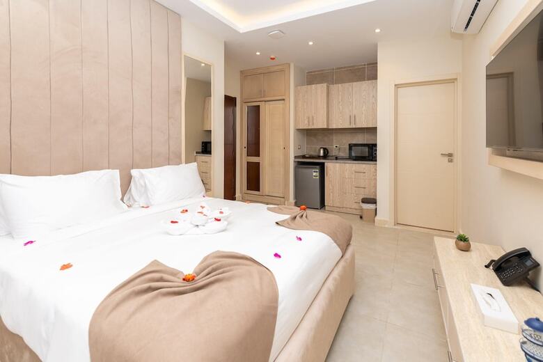 Aparthotel Marom Port Said Resort & Beach