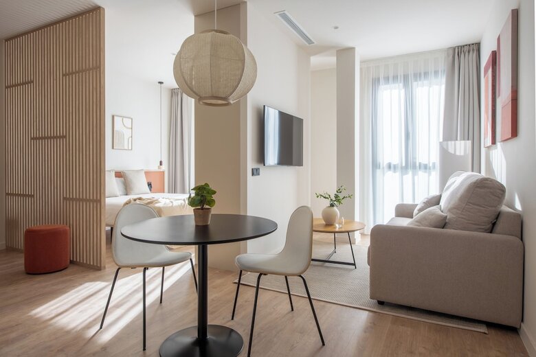 Hotel L�bere Seville Plaza Nueva