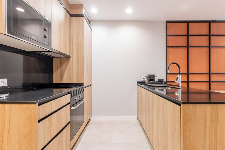 Hotel Home Art Apartments Bernab�u
