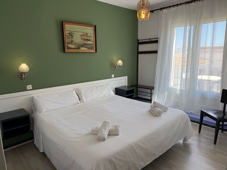 Hotel Nou Roser