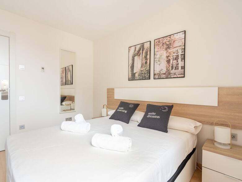 Aparthotel Limehome Barcelona Carrer de Fontcoberta