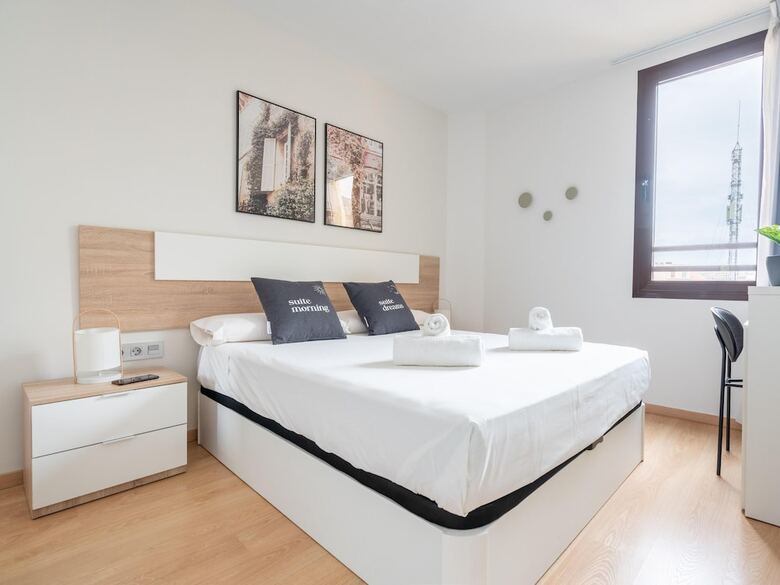 Aparthotel Limehome Barcelona Carrer de Fontcoberta
