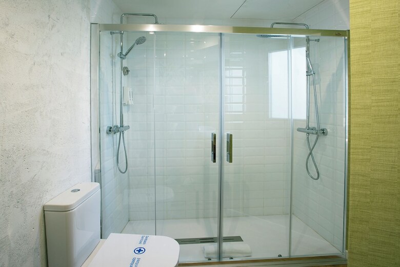 Aparthotel Graffiti Suites M�laga