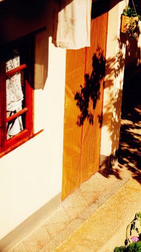 Hostal Shaxi Miss May Hotel