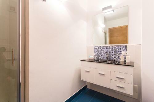 Apartamento Mondello Suites