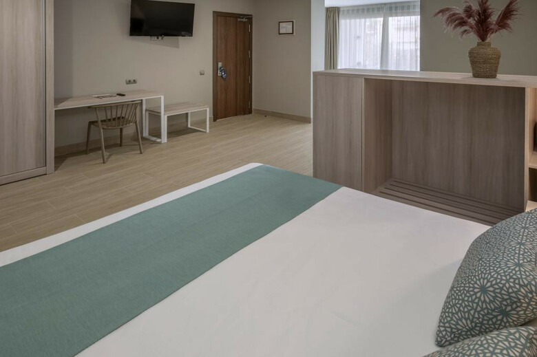 Hotel 4r Gran Europe