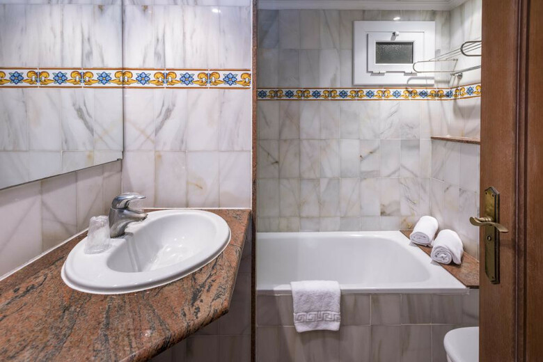 Hotel 4r Gran Europe