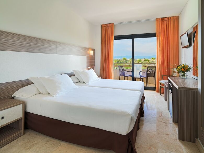 Hotel H10 Cambrils Playa