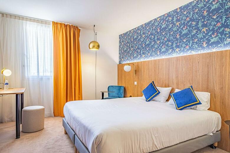 Hotel Kyriad Aix Les Milles - Plan de Campagne