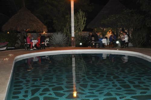 Bed & Breakfast Luna House Moyo Wa Dunia Ltd