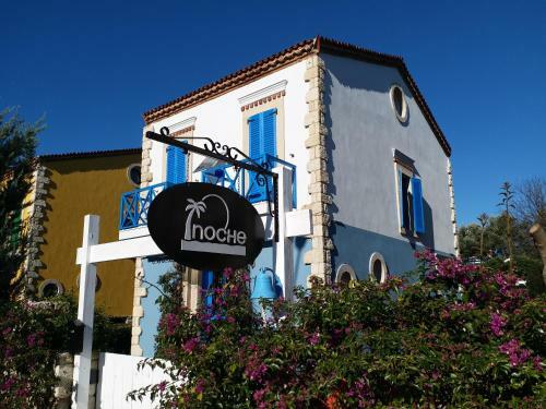 Hotel Alacati Noche Otel