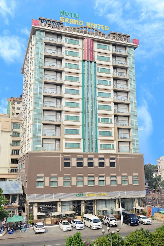 Hotel Grand United (Ahlone Branch)