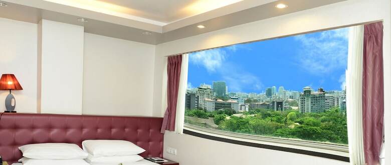 Hotel Grand United (Ahlone Branch)
