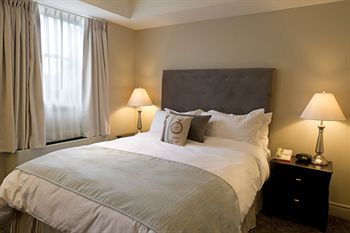 Hotel The Glenerin Inn