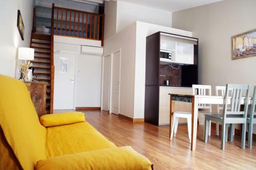 Apartamento Privil�ge Appart H�tel La Perle de R�