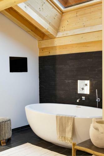Hotel Chalet La Vigogne Et Spa