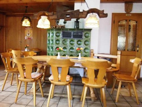 Hostal Gasthaus Zum Stausee