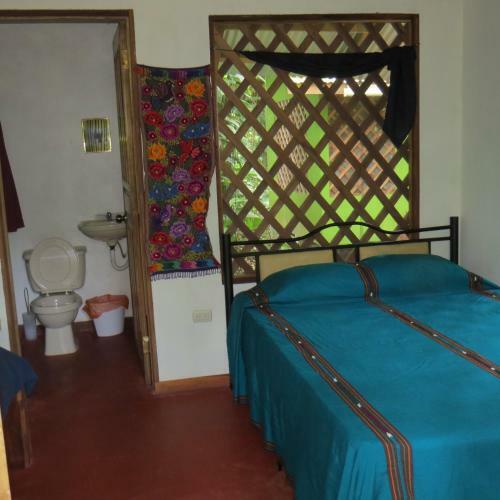 Bed & Breakfast Toucan And Tarpon