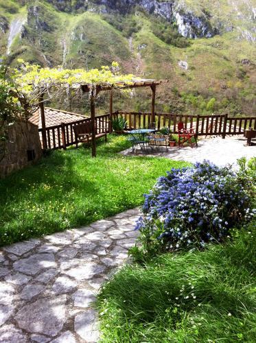 Agroturismo Casa Rural La Riba