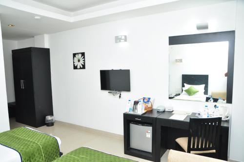 Hotel Park Residency