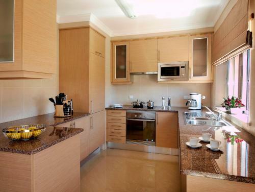 Hostal Oasis Parque Country Club