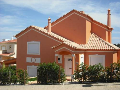 Hostal Oasis Parque Country Club