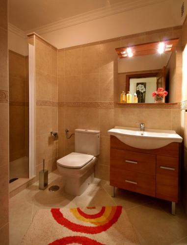 Hostal Oasis Parque Country Club