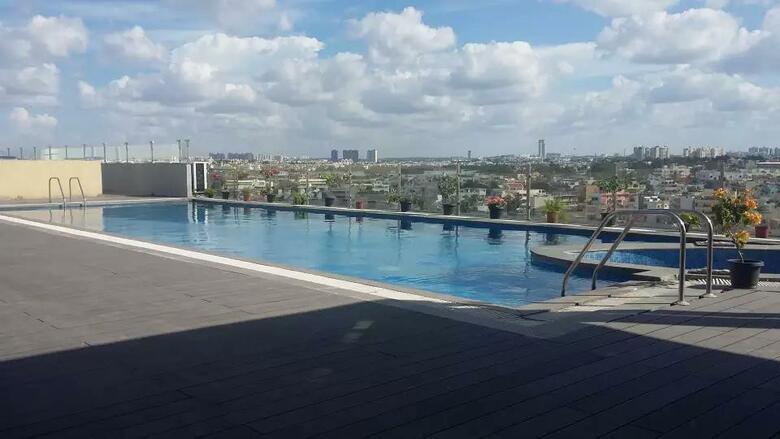 Hotel Davanam Sarovar Portico Suites