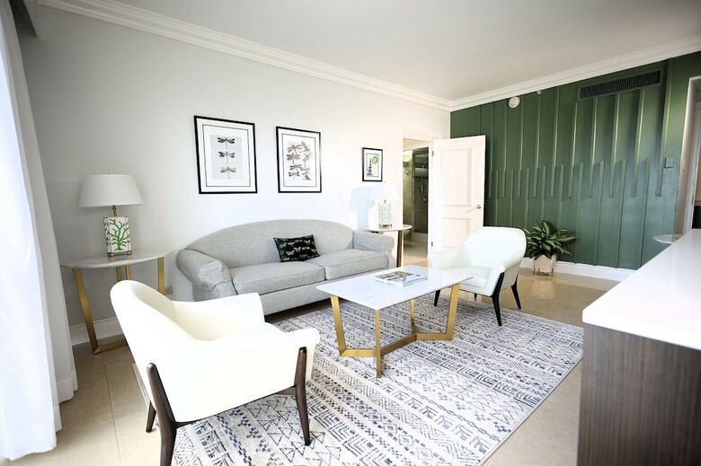 The Courtleigh Hotel