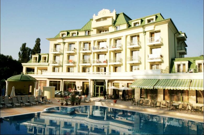 Hotel Romance