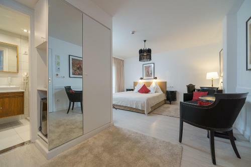 Hotel Sz�rcsa