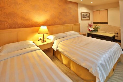 Dahshin Hotel