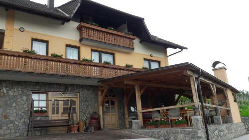 Apartamentos Tourist Farm ?krbina