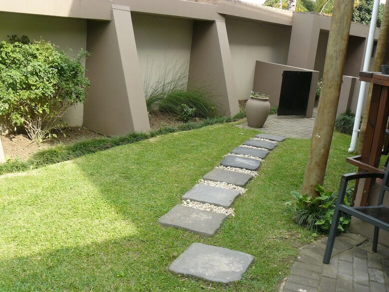 Hostal See More Guest House