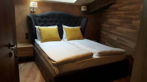 Hostal Jorela Guest Rooms